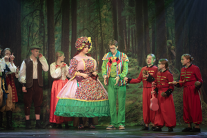 snow White and the 11½ Dwarfs show photos