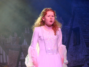 Snow White and the 11½ Dwarfs show photos