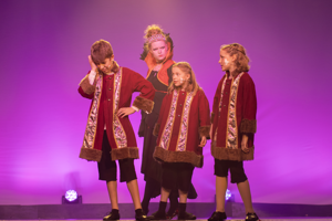 Snow White and the 11½ Dwarfs show photos