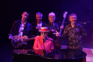 Ultimate Elton Photo