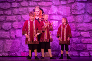 Snow White and the 11½ Dwarfs show photos