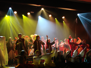 Snow White and the 11½ Dwarfs show photos