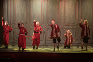 Snow White and the 11½ Dwarfs show photos