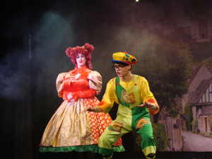 Snow White and the 11½ Dwarfs show photos