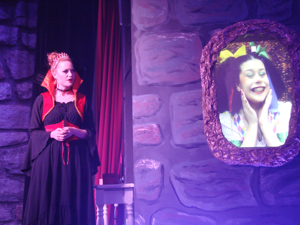 Snow White and the 11½ Dwarfs show photos