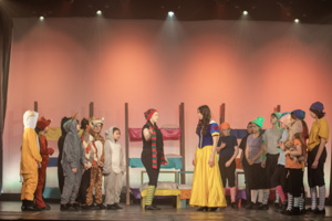 Snow White and the 11½ Dwarfs show photos