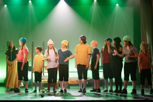 Snow White and the 11½ Dwarfs show photos