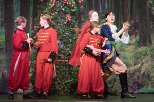 Snow White and the 11½ Dwarfs show photos