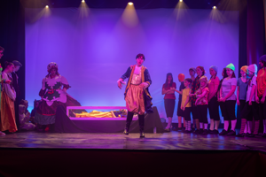 Snow White and the 11½ Dwarfs show photos