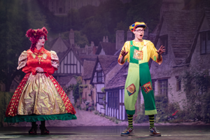 Snow White and the 11½ Dwarfs show photos