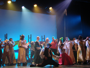 Snow White and the 11½ Dwarfs show photos