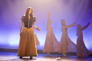 Snow White and the 11½ Dwarfs show photos