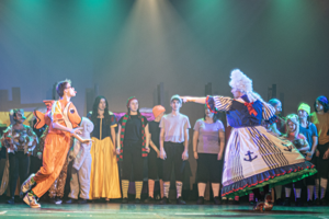 Snow White and the 11½ Dwarfs show photos