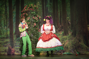 Snow White and the 11½ Dwarfs show photos