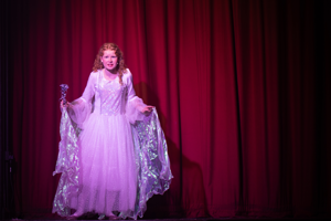 Snow White and the 11½ Dwarfs show photos