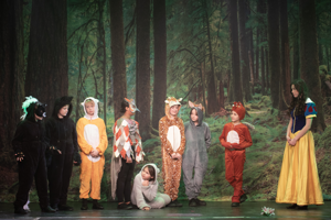 Snow White and the 11½ Dwarfs show photos