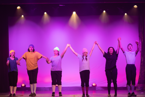 Snow White and the 11½ Dwarfs show photos