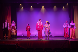 Snow White and the 11½ Dwarfs show photos