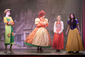 Snow White and the 11½ Dwarfs show photos