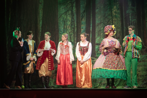 Snow White and the 11½ Dwarfs show photos