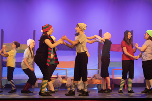 Snow White and the 11½ Dwarfs show photos