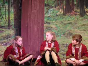 Snow White and the 11½ Dwarfs show photos