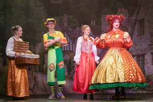 Snow White and the 11½ Dwarfs show photos
