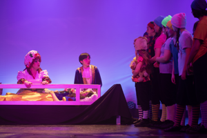 Snow White and the 11½ Dwarfs show photos