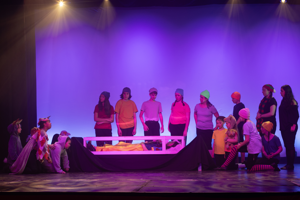 Snow White and the 11½ Dwarfs show photos